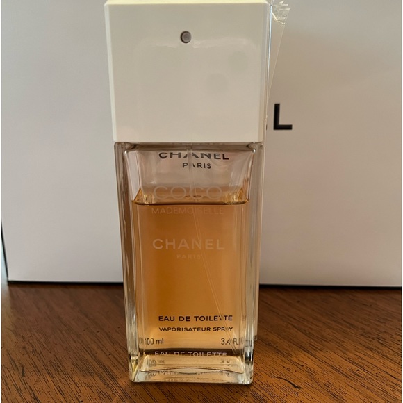 Chanel Coco Mademoiselle Eau De Toilette - Picture 5 of 6